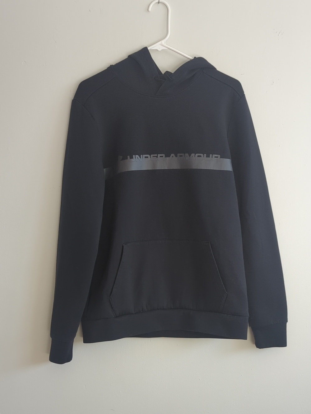 Under Armour Black Hooded Sweatshirt